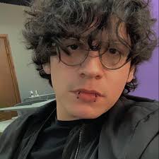 William Velarde (@william.velarde.761990) • Facebook