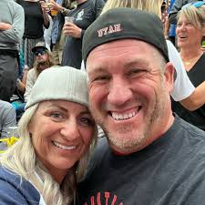 Congrats to Ames Construction apprentices who graduated from the Local 3  Operating Engineers Apprenticeship Program in Utah! The new journeymen were  honored at a ceremony in Salt Lake City. Adding to the