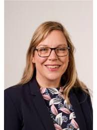 Patricia Parkes's Instagram, Twitter & Facebook