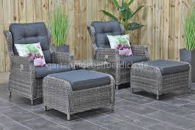 In der regel erhalten sie zum garten lounge set gleich noch einen lounge tisch mit dazu. Altea Verstellbares Lounge Set Mit Beistelltisch Und 2 Hocker Sandgrau Meliert Garten Mobel Fur Dich
