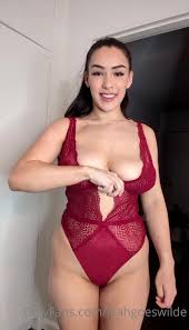 Watch online Leah Wilde aka Leahgoeswilde OnlyFans - New silly TikTok style  vid on X-video