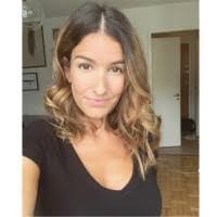 Ella Berg's Instagram, Twitter & Facebook