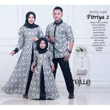 Baju keluarga couple ibu bapak pasangan cewek cowok batik brokat pesta. Baju Copel Ayah Ibu Borkat Acara Lamaran Anak 20 Ide Baju Couple Ayah Ibu Anak Trend Couple Naskah Mc Lamaran Pernikahan Islami