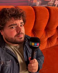 Daniel Baptista's Instagram, Twitter & Facebook