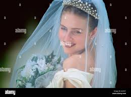 Der weiße schleier -Fotos und -Bildmaterial in hoher Auflösung