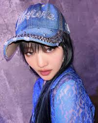 G)I-DLE Minnie Shows Off Ant Waist