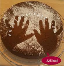225 Kcal Pour 50g Un Moelleux A Ma Facon Rapide Il Est Leger Et Pas Du Tout Sucre On Aime Beaucoup Ce Moelleux A La Moelleux Au Chocolat Moelleux Chocolat