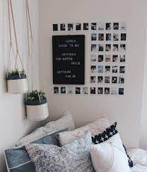 How To Create The Minimalist Dorm Room Of Your Dreams College Fashionista Minimalist Dorm Cute Dorm Rooms Dorm Room Diy