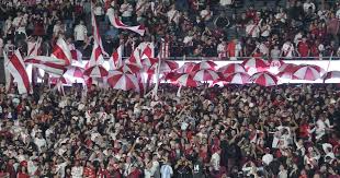 River: ¿Crisis Total? Hinchas Apuntan Jugadores y Bancan a Gallardo