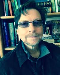 Robert Heckler's Instagram, Twitter & Facebook