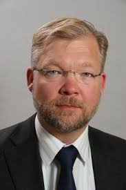 SPEAKERS' BIOGRAPHIES