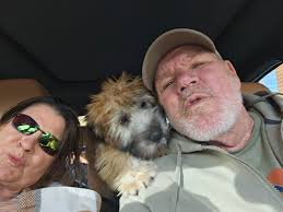 Play time outside today…Mr. Beamer is an outstanding daddy..he was in total  guard mode! 🥰🐾🐾