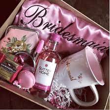 Best Friend S Wedding A Few What Tos Before She Says I Do Marriage Gifts For Friend Wedding Gift Pack Wedding Gifts For Friends