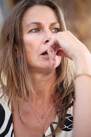 Imag(E)ine Somatic Experiential Retreat + Personal Photo Session** The life  we experience is a reflection of how we observe ourselves and the world.  Have you noticed how your inner dialogue, your beliefs