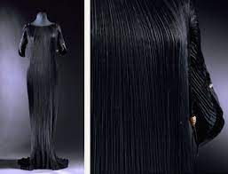Italian lighting centre fortuny pleats collection by pings. Pleats Mccartney Miyake And Fortuny The Cutting Class