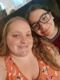 Seeking friends for preteen daughter in therian and furry community