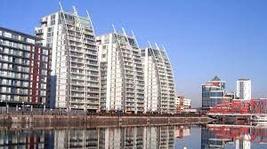 Situated in the most perfect location between deansgate and salford quays. Residents At Salford Quays Apartments Could Face 10k Cladding Bill Bbc News