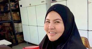 View latest posts and stories by @bondarozitaibrahim rozita jrm official in instagram. Kami Masih Baik Berhenti Lagakan Saya Dan Menantu Bonda Rozita Ibrahim Gosip Socmed Hiburan Trending Cari Infonet