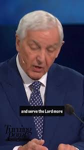 Joann Doering's Instagram, Twitter & Facebook