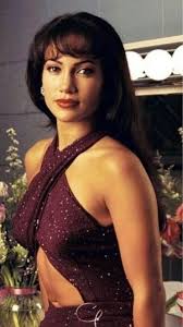 Selina is not just accommodation. Quienes Son Las Famosas Que Se Han Puesto En La Piel De Selena Quintanilla Infobae