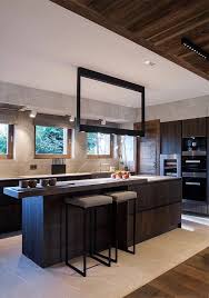 Le Chalet Du Pere Noel Est A Megeve Clem Around The Corner Design De Chalet Interieur De Cuisine Chalet