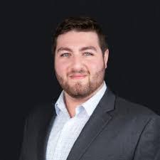 Mary Arcieri's Instagram, Twitter & Facebook