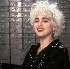 Madonna's official web site and fan club, featuring news, photos, concert tickets, merchandise, and during the past few months, some of madonna's singles and remixes from the 90s and 00s were. Weltkulturerbe Madonna Ist Die Konigin Aus Der Antike Welt