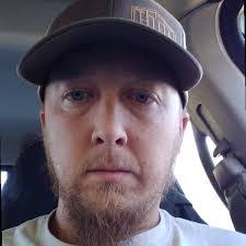 Caleb Simonson's Instagram, Twitter & Facebook