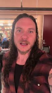 A big yess if I Brandon Lake still your favorite😍🤩 Singer💗