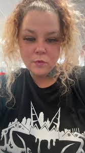 Krista Abbott's Instagram, Twitter & Facebook