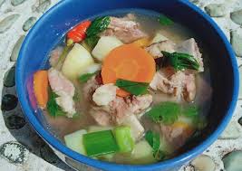 Saking menariknya, mungkin kamu tidak akan sanggup menolak kenikmatan kuliner satu ini. Ide Untuk Menyiapkan Sop Daging Dan Iga Sapi Ala Mbak War Sempurna