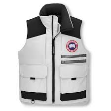 Inspiring all people to #liveintheopen since 1957. Canada Goose Duncan Vest Down Vest Men S Buy Online Bergfreunde Eu
