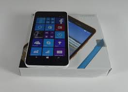 Microsoft Lumia 640 XL LTE Unboxing ...