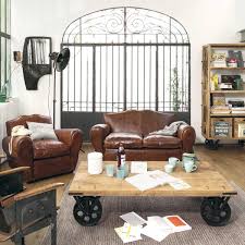 The gare du nord is the largest station in paris. Poltrona Moustache Moustache Maisons Du Monde Table Basse Inspiration Salon Idee Deco