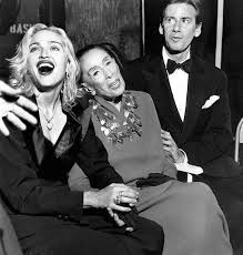 R 05/10/1991 (us) דוקומנטרי, מוסיקה 1h 59m. Martha Graham Today In Madonna History
