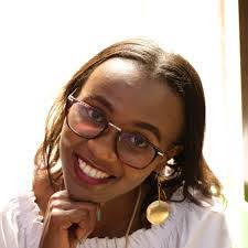 Lucy Paynter's Instagram, Twitter & Facebook