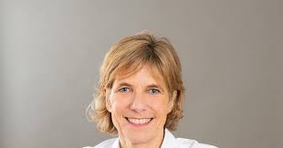 Pharma chief to chair trust