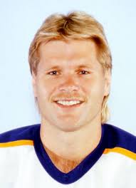 Player photos for the 1981-82 Montreal Canadiens at hockeydb.com