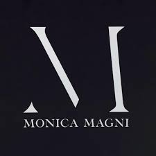 La nostra selezione di abiti va dal perfetto tubino corto o midi, all'abito ampio e lungo, fino a pantaloni a sigaretta o a palazzo. Monica Magni Home Facebook