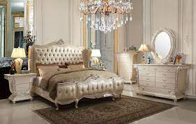 Hd 13002 Homey Design 5pc Royal Crown Bedroom Set Usa Furniture Warehouse Bedroom Sets Furniture King King Bedroom Furniture White Bedroom Set Furniture