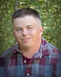 Angela Kidwell's Instagram, Twitter & Facebook