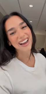 Dua Lipa Hungary (Fan)'s Video