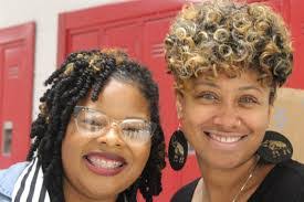 Beth Nace's Instagram, Twitter & Facebook