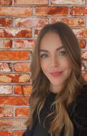 Jessica Melanson's Instagram, Twitter & Facebook