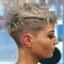 See more ideas about účesy, vlasy, krátké účesy. 6 452 Likes 49 Comments Hair Style Makeup Fashion Pixiepalooza On Instagram From Lu Short Hair Styles Pixie Short Pixie Haircuts Short Hair Styles