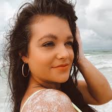 Haylee Anna Hallman (@hayyaya)