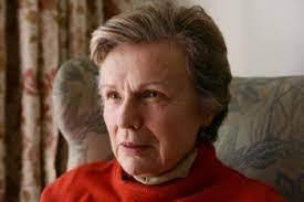 Lizbeth Patterson's Instagram, Twitter & Facebook