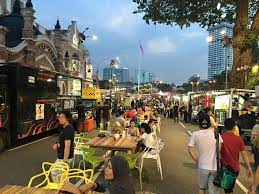 Our food truck app will help you find food trucks when searching for food trucks near me or food food truck foodies we hear you and answer with the foodtrux app. Malaysia Dbkl To Set Up First Dedicated Food Truck Alley In Kuala Lumpur Hype Malaysia