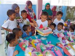Father s day cake tutorial deco kek calit simple and kreative youtube. Meriahnya Sambutan Harijadi Syafi Di Sekolah Ana Suhana