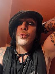 48 til show! 🇫🇮💥✖️♥️